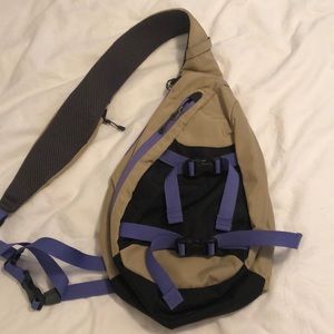 Patagonia Atom Sling Bag